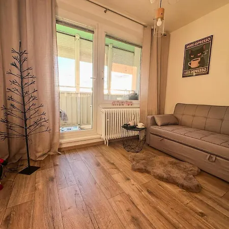 Klimatizovany - Hodo Apartmán Rimavska Sobota