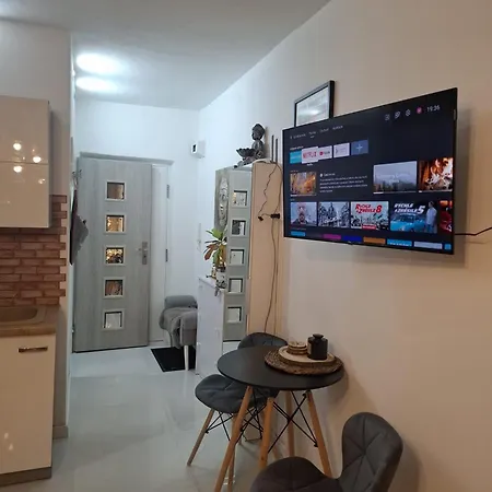 Klimatizovaný - Hodo Apartmán Rimavská Sobota