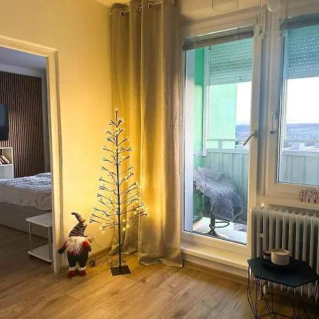 Apartmán Klimatizovany - Hodo *